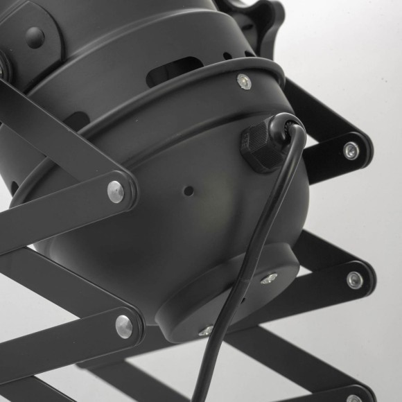 Накладной потолочный светильник Lussole GRLSP-9702 THORNTON IP21 под лампу 1xE27 10W