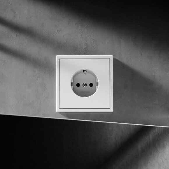 Рамка пластиковая VOLTUM S70 на 1 пост, (титан)