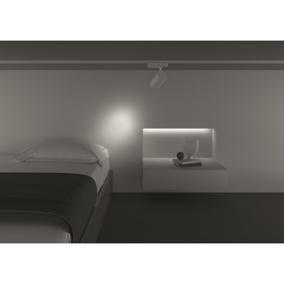 Трековый светильник трехфазный 220V светодиодный Vuoro TR029-3-26W3K-S-W