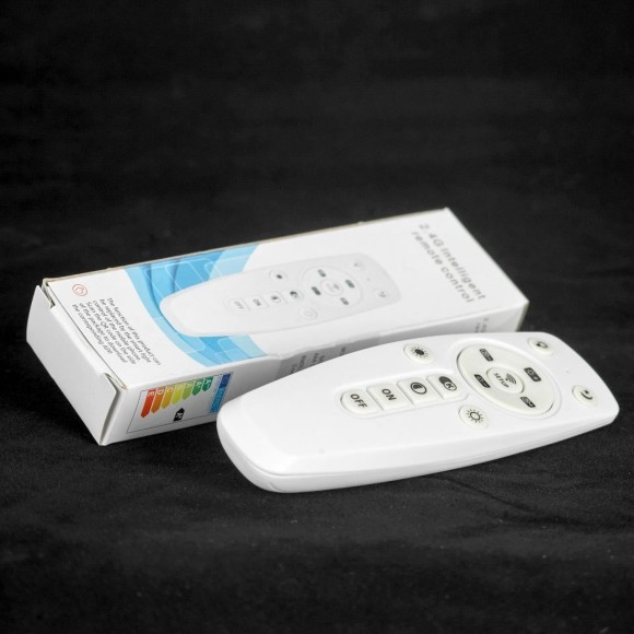 Потолочный светильник светодиодный с пультом и регулирвкой цветовой температуры LSP-8465