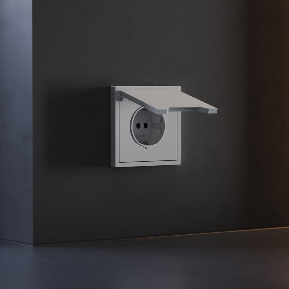 Накладка для розетки с заземлением, защитными шторками и крышкой, S70 (серый)