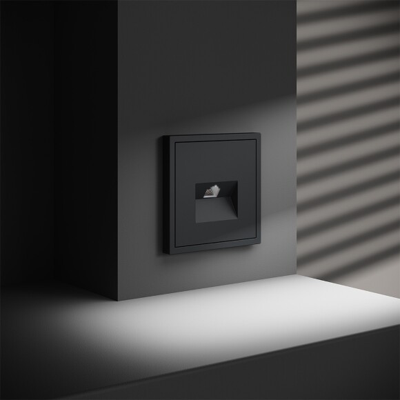 Розетка компьютерная встраиваемая VOLTUM S70 RJ45 кат.6, (графит)