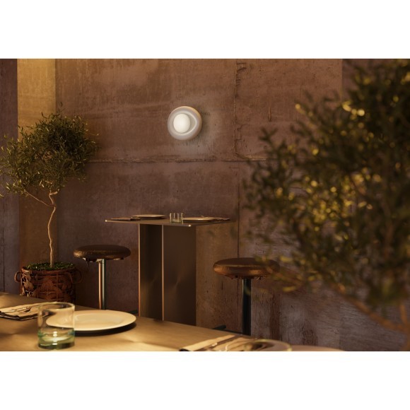 Настенный светильник (бра) Maytoni MOD435WL-01W