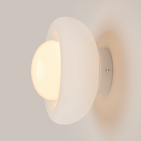 Настенный светильник (бра) Maytoni MOD435WL-01W