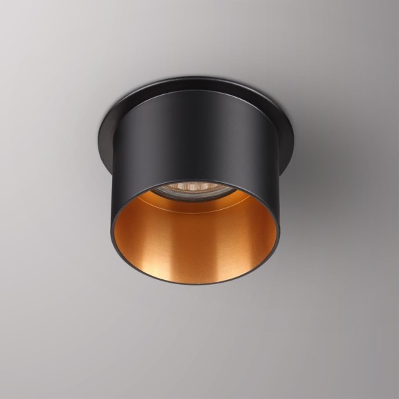 Встраиваемый светильник Novotech 370431 BUTT под лампу 1xGU10 50W