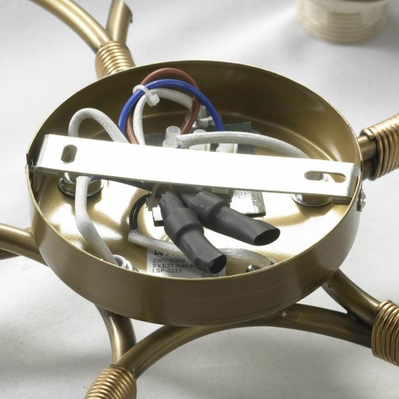 Люстра потолочная Lussole LSP-0223 OAKLAND IP21 под лампы 5xE27 300W Люстра потолочная Lussole LSP-0223 OAKLAND IP21 под лампы 5xE27 300W