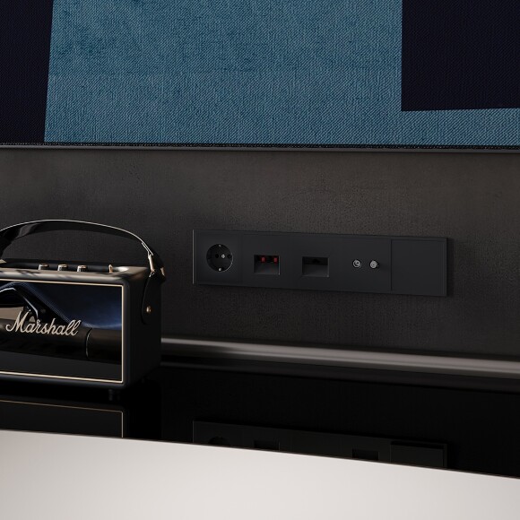 Рамка пластиковая VOLTUM S70 на 5 постов, (черный матовый)