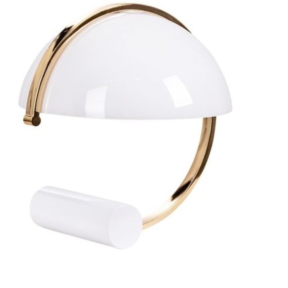 Декоративная настольная лампа Arte Lamp BRAVA A5056LT-1GO Декоративная настольная лампа Arte Lamp BRAVA A5056LT-1GO