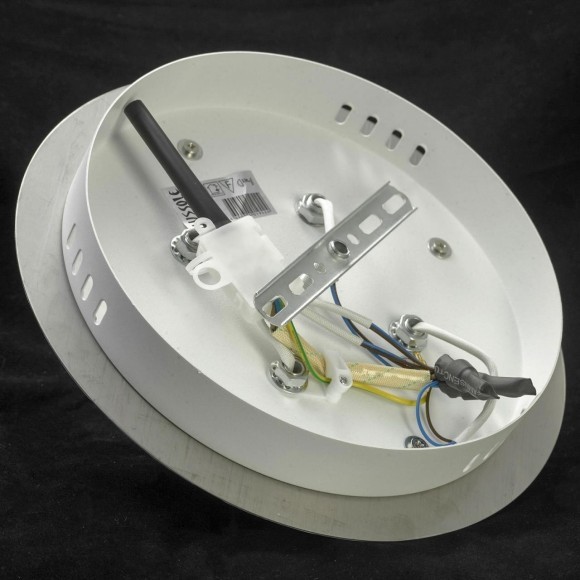 Люстра потолочная Lussole GRLSF-2307-04 VETERE IP21 под лампы 4xE14 24W Люстра потолочная Lussole GRLSF-2307-04 VETERE IP21 под лампы 4xE14 24W