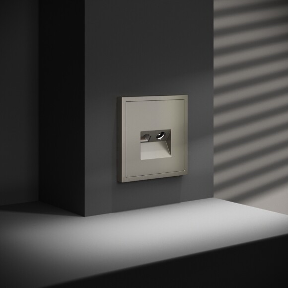 Розетка телевизионная встраиваемая VOLTUM S70 TV+RJ45 кат. 6, (шелк)