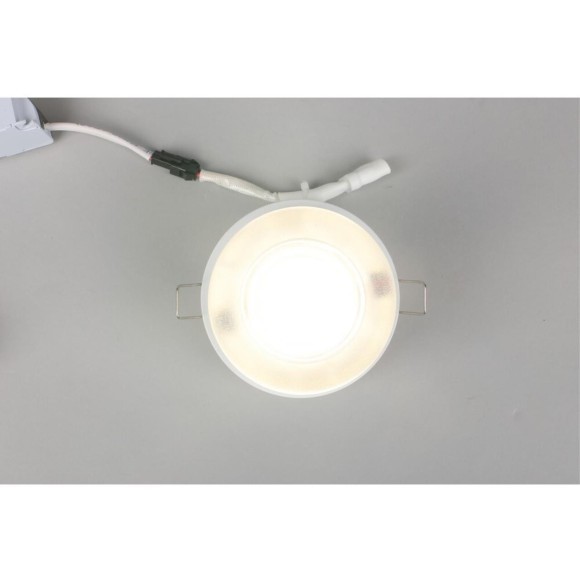 Точечный светильник Mantova OML-103009-08 Точечный светильник Mantova OML-103009-08