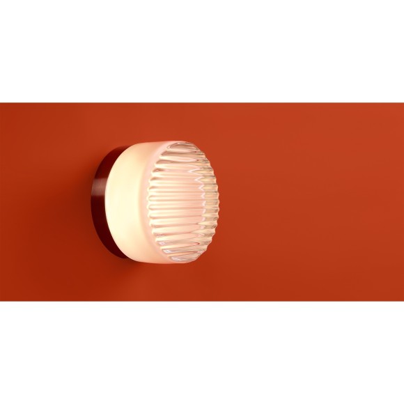 Настенный светильник (бра) Freya FR5603WL-L8TR1 Настенный светильник (бра) Freya FR5603WL-L8TR1