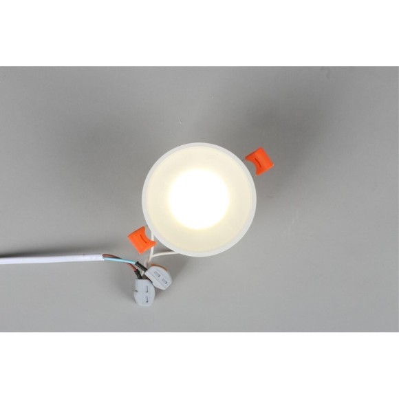 Светильник встраиваемый OML-102709-01