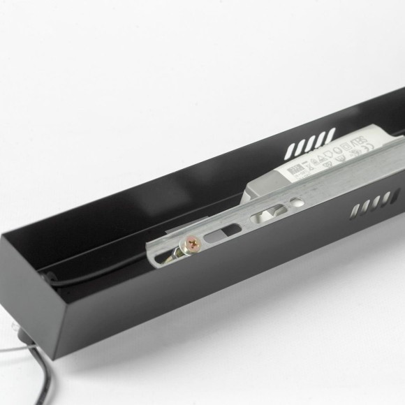 Линейно-подвесной светильник LSP-7165 Линейно-подвесной светильник LSP-7165