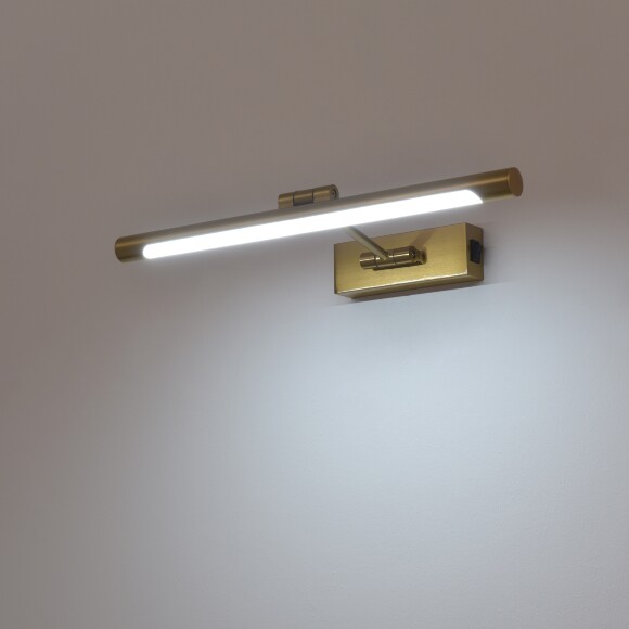 Подсветка для картин Lightstar Noce 201031, LED 9Вт 500Лм CCT переключатель цвет. температуры 3000;4000;6000К, настенный светильник для зеркала, латунь, поворотный с выключателем
