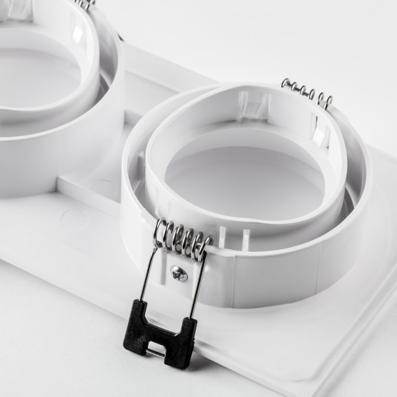 Рамка термостойкая PVC д/крепления LED источника света в подвесном потолке Piano Lightstar 012826 Рамка термостойкая PVC д/крепления LED источника света в подвесном потолке Piano Lightstar 012826