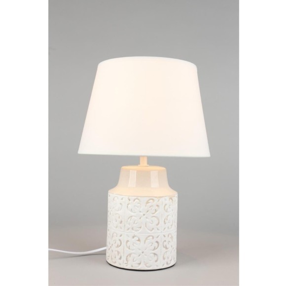 Интерьерная настольная лампа Zanca OML-16704-01 Интерьерная настольная лампа Zanca OML-16704-01