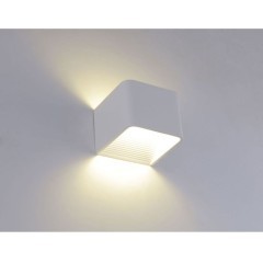 Бра Crystal Lux CLT 010W100 WH Бра Crystal Lux CLT 010W100 WH