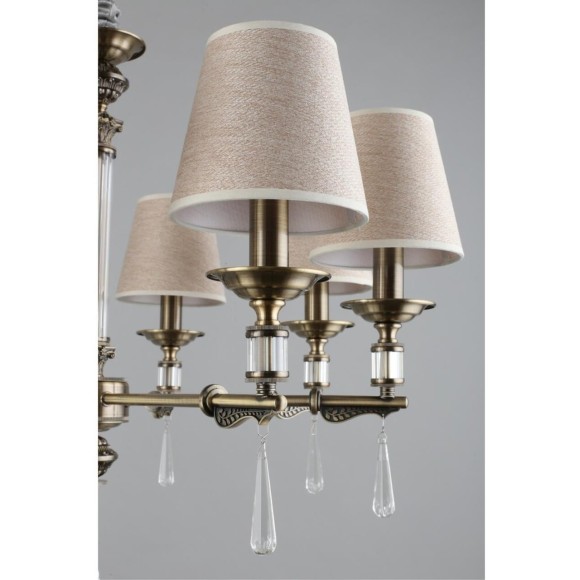 Потолочная люстра Omnilux 642 OML-64213-08