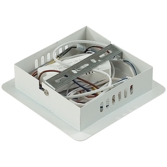 8026/42CL Потолочный светильник Lumion LEDIO с ПДУ LED 42W Ra80 Lm3800 3000-6000К 220V KVADRO 8026/42CL Потолочный светильник Lumion LEDIO с ПДУ LED 42W Ra80 Lm3800 3000-6000К 220V KVADRO