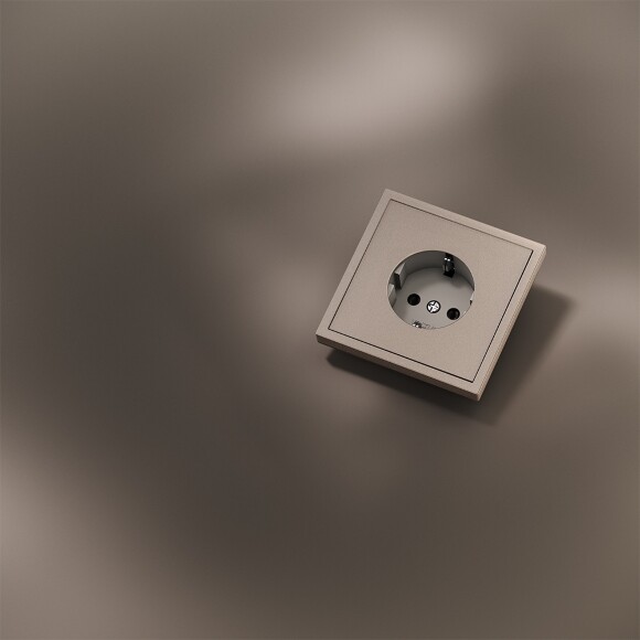 Накладка для розетки с заземлением, S70 Metal (платина)