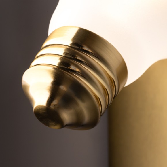 Настенный светильник (бра) Freya FR5372WL-01BS Настенный светильник (бра) Freya FR5372WL-01BS