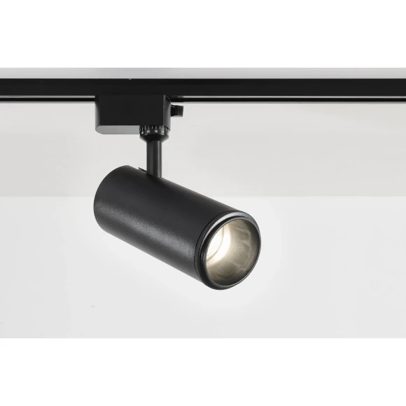 Crystal Lux CLT 0.31 021 BK 3CCT ZOOM 1409/070 Черный однофазный двужильный трековый спот с изменяемым углом рассеивания 10-60°, переключаемой цветовой температурой 3000,4000,6000К и мощностью 10,20,30Вт, яркость 900-2800Лм CRI90 Crystal Lux CLT 0.31 021 BK 3CCT ZOOM 1409/070 Черный однофазный двужильный трековый спот с изменяемым углом рассеивания 10-60°, переключаемой цветовой температурой 3000,4000,6000К и мощностью 10,20,30Вт, яркость 900-2800Лм CRI90