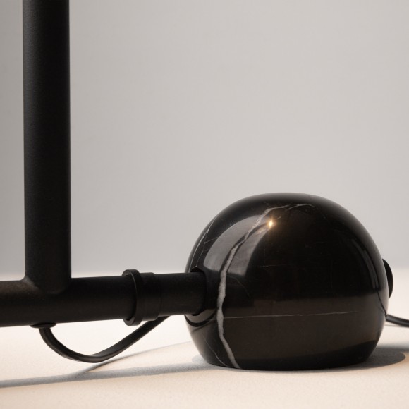 Светодиодный торшер с регулировкой высоты 1.2-2.1м и поворотным плафоном 10Вт 800лм 3000К Maytoni MOD372FL-L10B3K