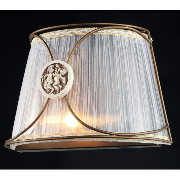 Настенный светильник (бра) Maytoni ARM365-01-R Настенный светильник (бра) Maytoni ARM365-01-R