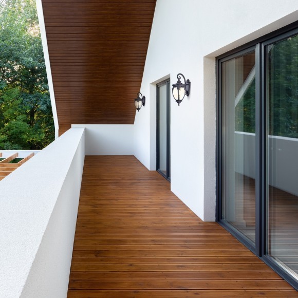 Уличный настенный светильник Maytoni O414WL-01BZ Fleur IP44 под лампу 1xE27 60W