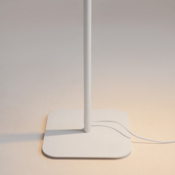 Торшер с абажуром Maytoni Z001FL-L3W-1W Farel под лампу 1xE27 60W Торшер с абажуром Maytoni Z001FL-L3W-1W Farel под лампу 1xE27 60W