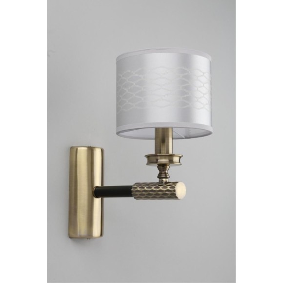 Бра Albinia OML-57301-01 Бра Albinia OML-57301-01