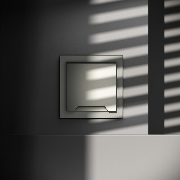 Розетка встраиваемая VOLTUM S70 с заземлением, защитными шторками и крышкой 16А, (сталь) Розетка встраиваемая VOLTUM S70 с заземлением, защитными шторками и крышкой 16А, (сталь)