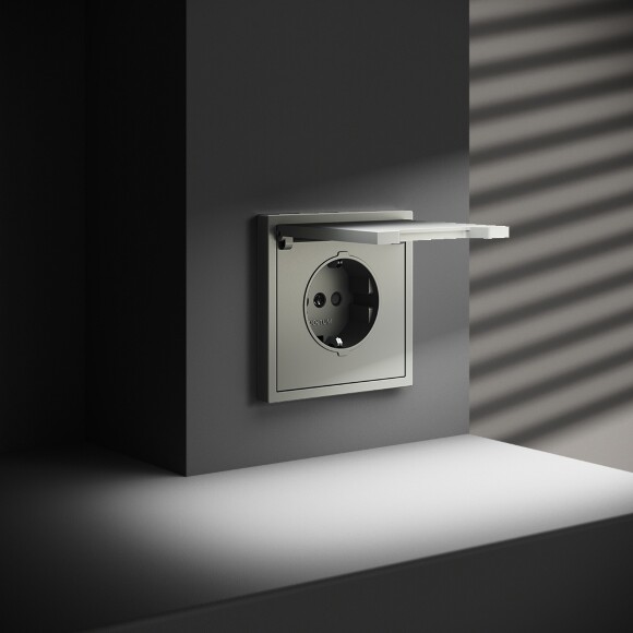 Розетка встраиваемая VOLTUM S70 с заземлением, защитными шторками и крышкой 16А, (сталь) Розетка встраиваемая VOLTUM S70 с заземлением, защитными шторками и крышкой 16А, (сталь)