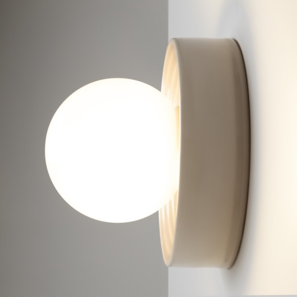 Настенный светильник (бра) Maytoni MOD403WL-01BG1 Настенный светильник (бра) Maytoni MOD403WL-01BG1