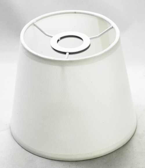 SY0608 Lussole STAMFORD Белое настенное бра, металлическое основание, тканевый плафон, E14, 1×40 Вт, IP20