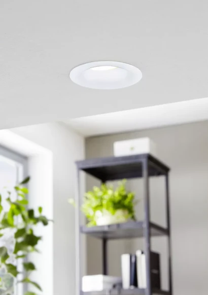 Встраиваемый светодиодный светильник EGLO 98243, встроенный LED 6Вт, диммируемый, диммирование TRIAC/MOSFET, белый алюминиевый корпус, диаметр 88 мм, врезное отверстие 68 мм, глубина встройки 56 мм