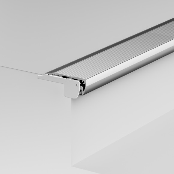 Maytoni ALM-5920-S-2M 636025 Специальный профиль для подсветки ступеней лестницы, антискользящая поверхность, 2 м, ленты шириной до 12 мм и мощностью до 20 Вт/м, рассеиватель в комплекте, заглушки покупаются отдельно Maytoni ALM-5920-S-2M 636025 Специальный профиль для подсветки ступеней лестницы, антискользящая поверхность, 2 м, ленты шириной до 12 мм и мощностью до 20 Вт/м, рассеиватель в комплекте, заглушки покупаются отдельно