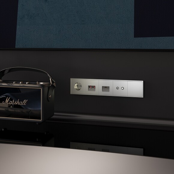 Рамка пластиковая VOLTUM S70 на 5 постов, (шелк)