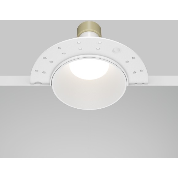 Встраиваемый светильник Maytoni Share GU10 10Вт IP 54 DL126-GU10-TRS-W Встраиваемый светильник Maytoni Share GU10 10Вт IP 54 DL126-GU10-TRS-W