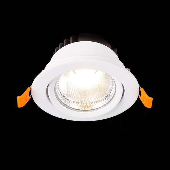 ST211.548.24.24 Св-к встр. Белый LED 1*24W 4000K 1 800Lm Ra80 24° IP20 D138xH88 220-240V Встраиваемые светильники