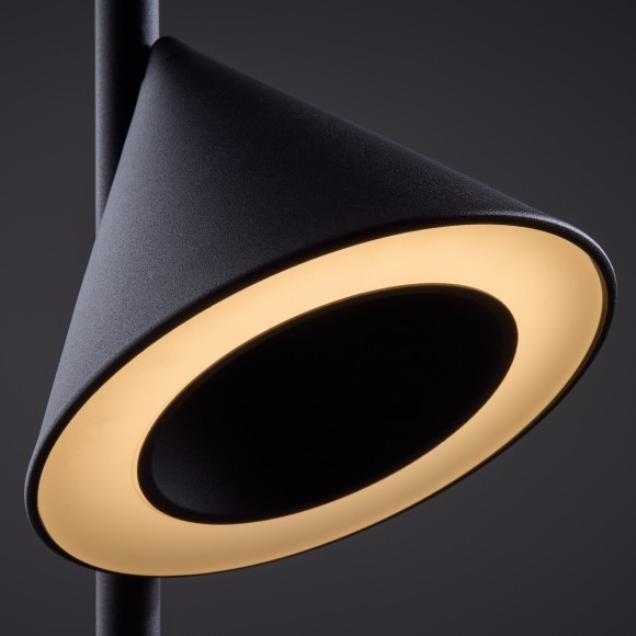 Настольный светильник Freya FR6141TL-L7B Настольный светильник Freya FR6141TL-L7B