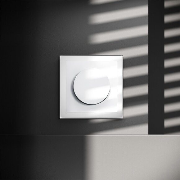 Светорегулятор встраиваемый VOLTUM S70 поворотно-нажимной 600 Вт, (белый глянцевый) Светорегулятор встраиваемый VOLTUM S70 поворотно-нажимной 600 Вт, (белый глянцевый)