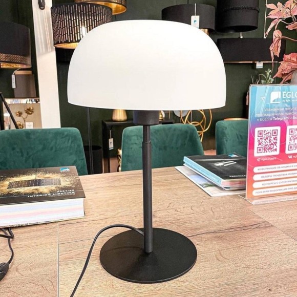 900142  Настольная лампа SOLO 2, 1x40W(E27), сталь, черный, стекло, белый