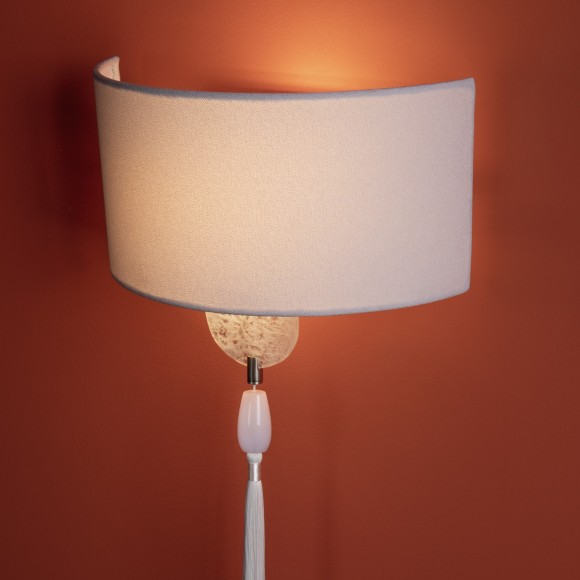 Настенный светильник (бра) с тканевы плафоном и 2 лампами E14 Freya Agate FR2052WL-02N Настенный светильник (бра) с тканевы плафоном и 2 лампами E14 Freya Agate FR2052WL-02N