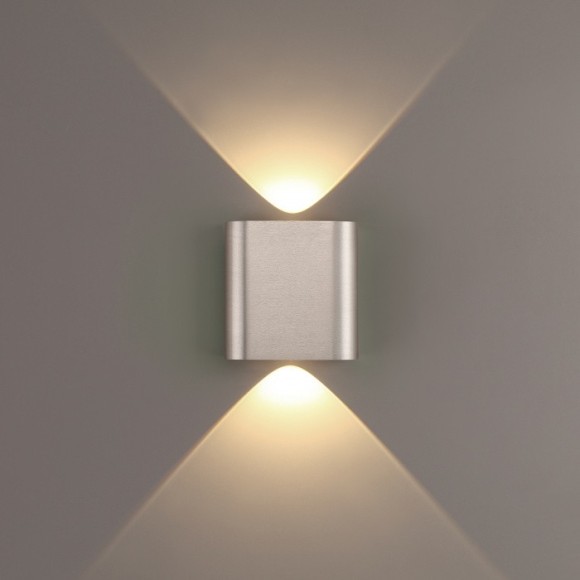 Настенный светильник светильник IP20 LED 2W 3000K 220V Odeon Light MAGNUM 7106/2WL