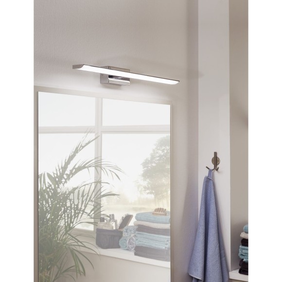 Настенный светильник для зеркала EGLO 94613 со встроенным LED 3 × 3.2Вт, 4000К, 3 × 300Лм, корпус хромированная сталь, белый пластиковый рассеиватель, длина 605 мм, высота 70 мм, всего 900Лм