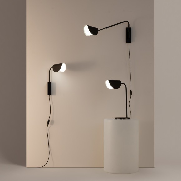 Настенный светильник (бра) Maytoni MOD126WL-01B1