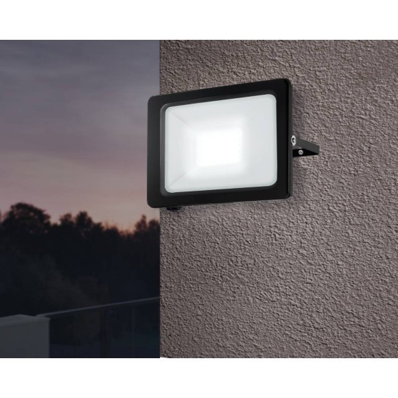 900256 EGLO FAEDO 3 (Фаэдо 3) уличный настенный LED-прожектор 102 Вт, 11100 лм, 5000 К, IP65, черный