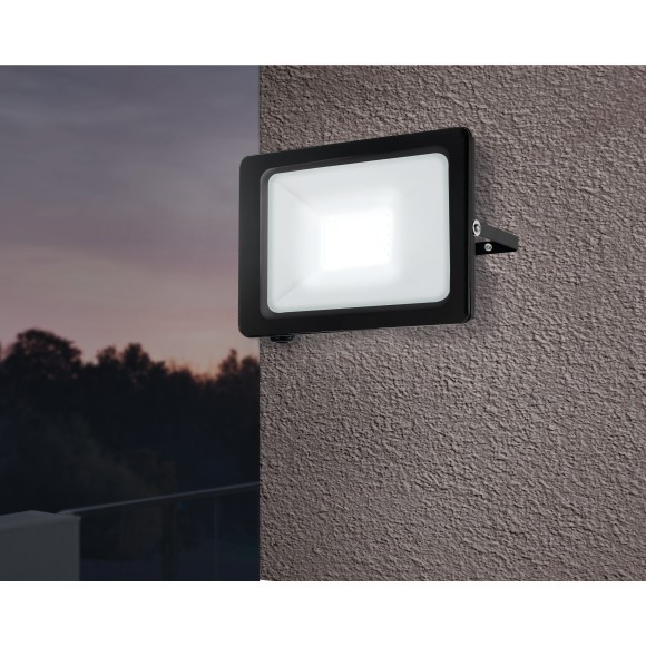 900256 EGLO FAEDO 3 (Фаэдо 3) уличный настенный LED-прожектор 102 Вт, 11100 лм, 5000 К, IP65, черный